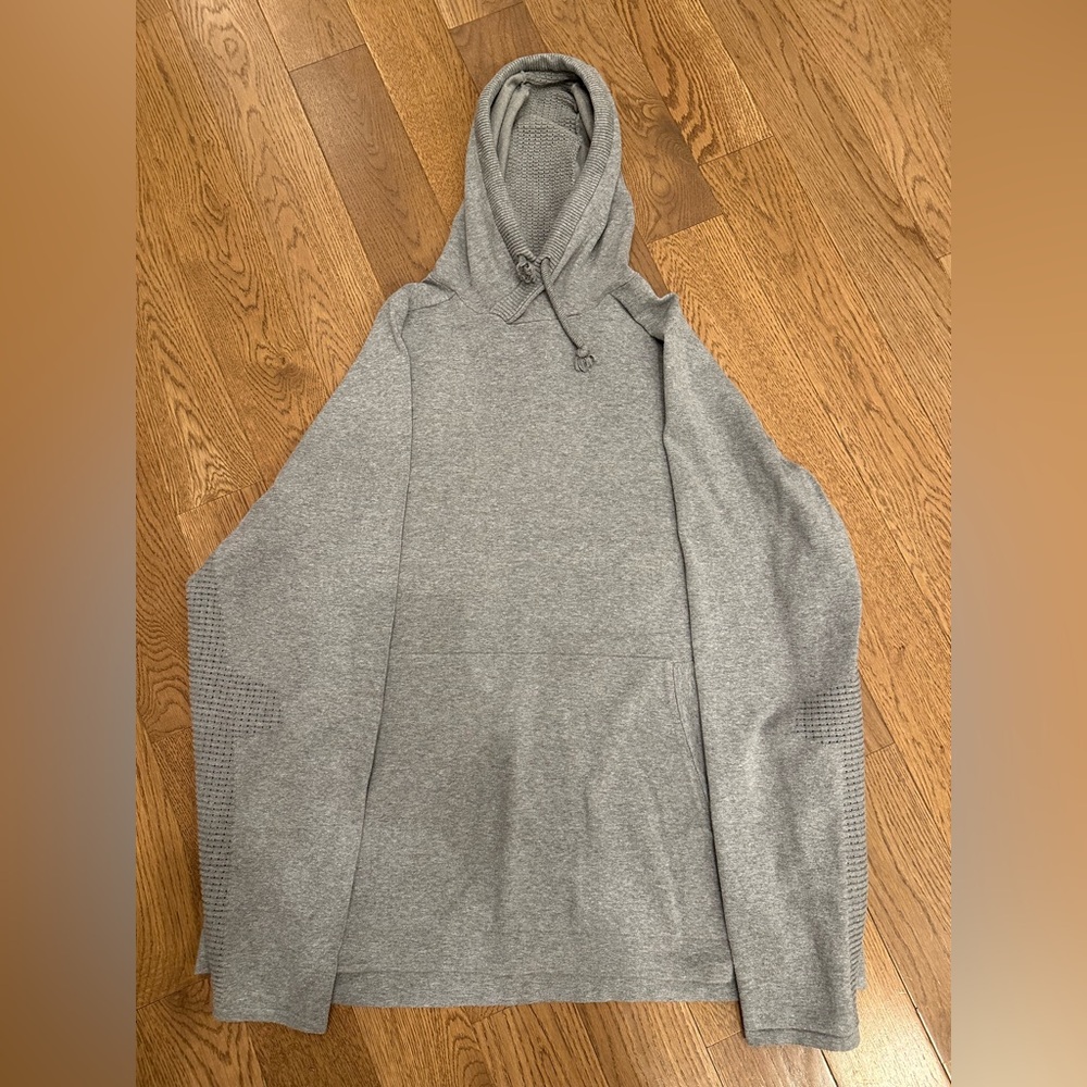 Men’s Duluth Trading Co Gray Hoodie Shirt